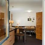 Kreuzjoch 142- Naviser Huette * Navis
